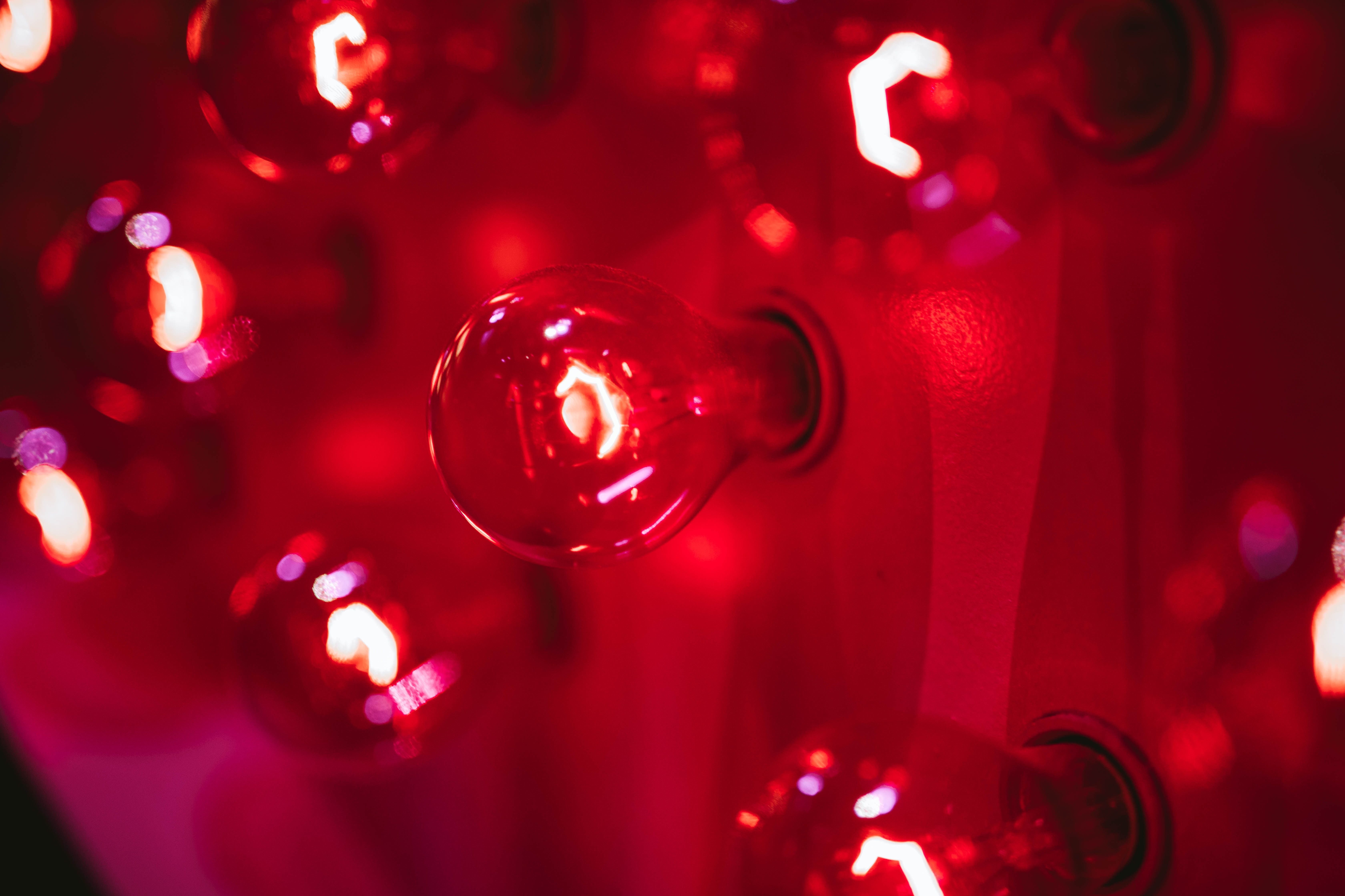 red light bulbs