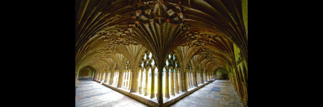 A wider view of the cloister at Canterbury Cathedral