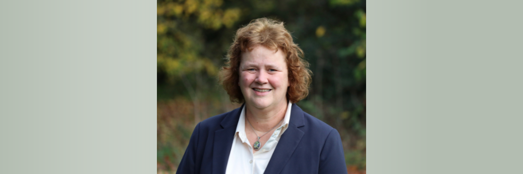 Professor Sarah Hainsworth portrait photograph