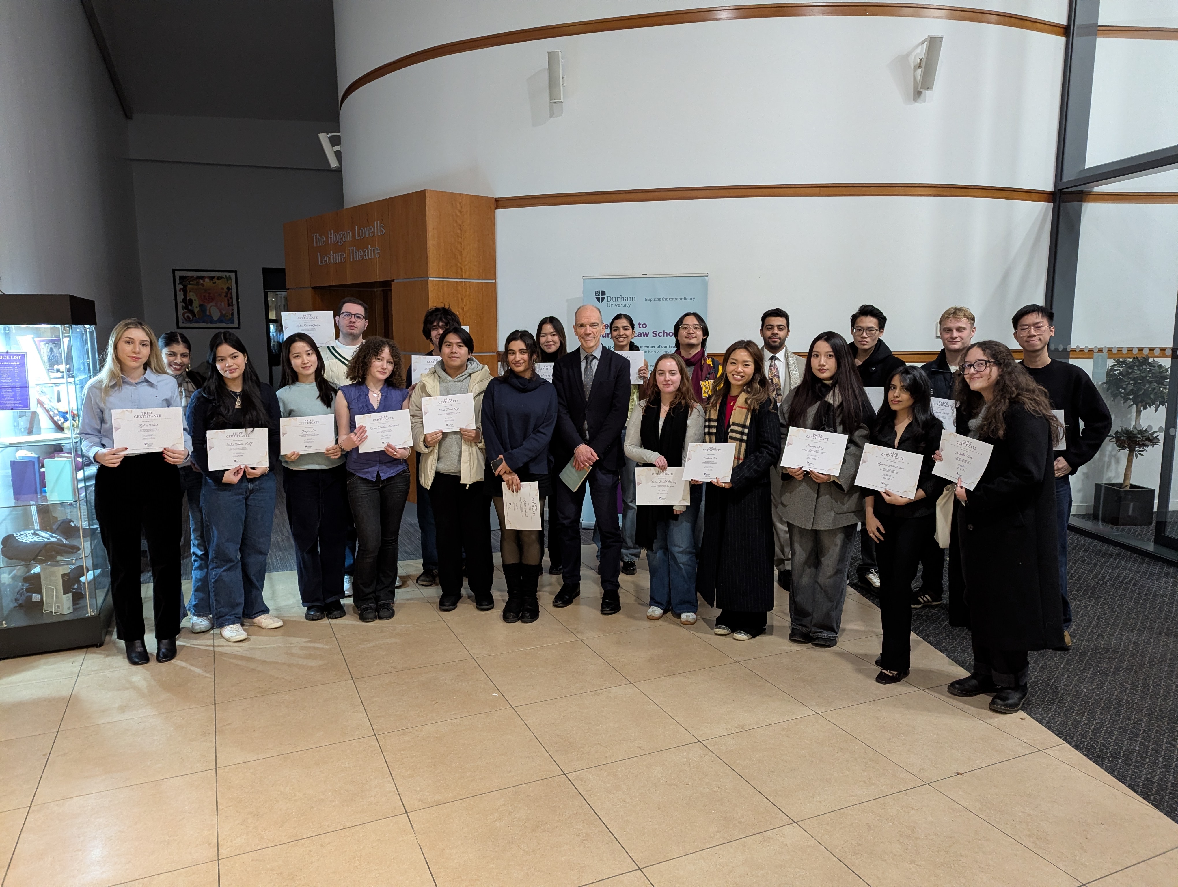 Prize Giving Event no Border