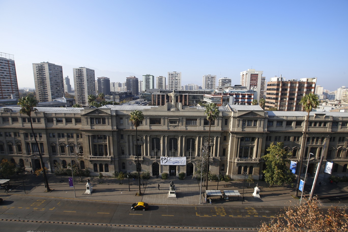 PUC Casa Central Above