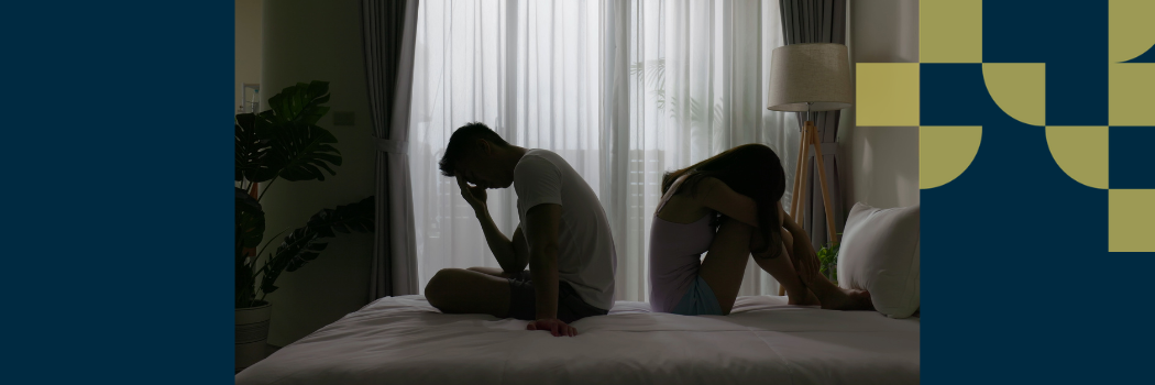Pictures two people sat with their backs towards each other