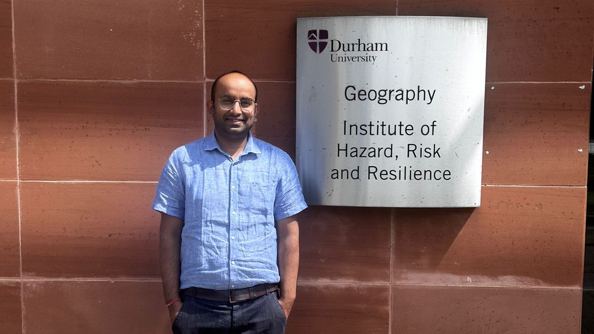 Dr Ashutosh Kumar visits IHRR